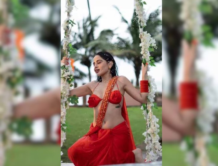 Urfi Javed looking sexy in saree photo going viral on social media