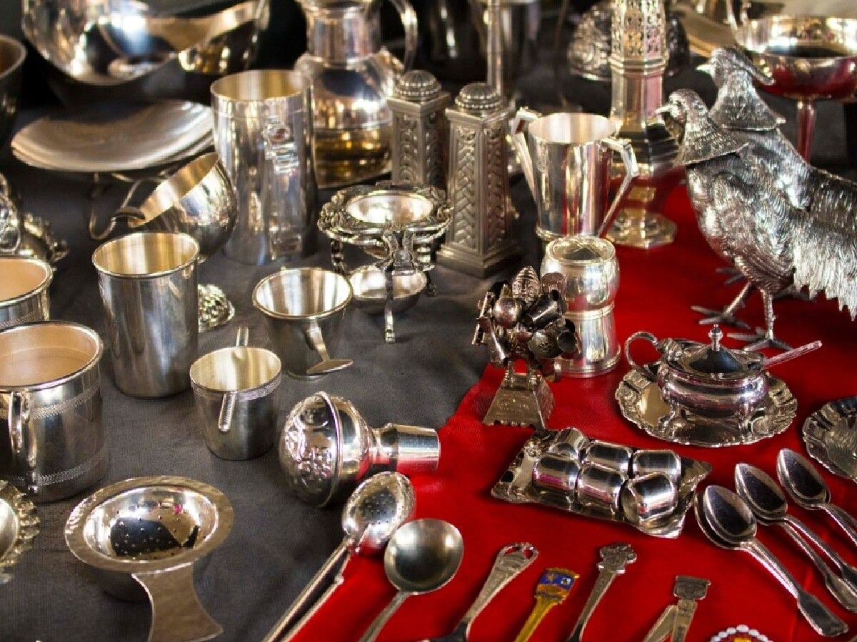 Crorepati Tips For Money On Dhanteras , Millionaire People buy This thing on dhanteras Lakshmi Follows Throught Year