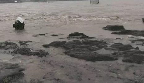 mosoon data live update in gujarati , Gujarat Rain Update : ગુજરાત વરસાદ , Gujarat VARSAD, Heavy Rain In South Gujarat Vapi valsad Navsari Tapi Surat, latest gujarat rain news , Ahmedaba rain , Vadodara rain , Chota udepur rain data , Gujarat rain forecast, gujarat weather expert ambalal patel Forecast, Gujarat Weather Update, gujju news channel, monsoon in gujarat ambalal patel predicts Agahi News relief for farmers, Ambalal Patel Agahi, અંબાલાલ પટેલની આગાહી, ગુજરાતમાં ચોમાસુ