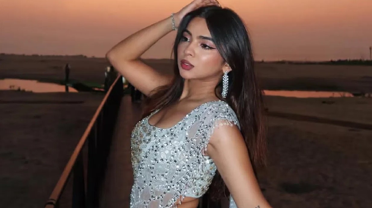 Apoorva rebel kid - Apoorva mukhija net worth - Apoorva Mukhija Bold Statement - Rebel Kid Sexy Pics
