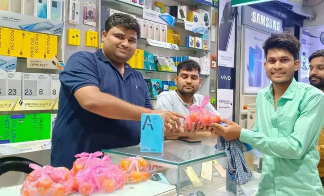 tomato bhopal mobile shop free  