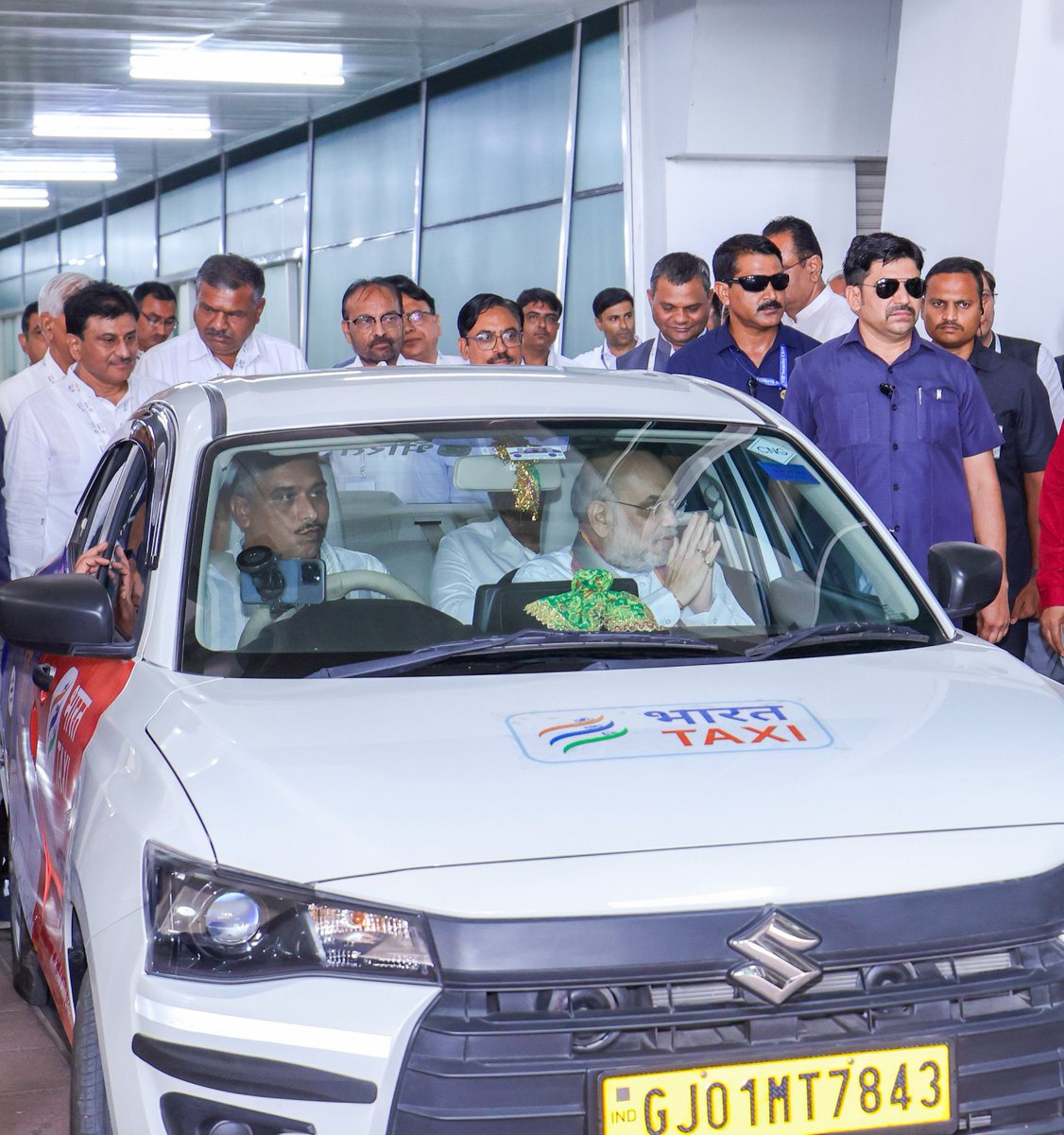 Amit Shah launched Bharat Taxi - અમિત શાહે ભારત ટેક્સી લોન્ચ કરી