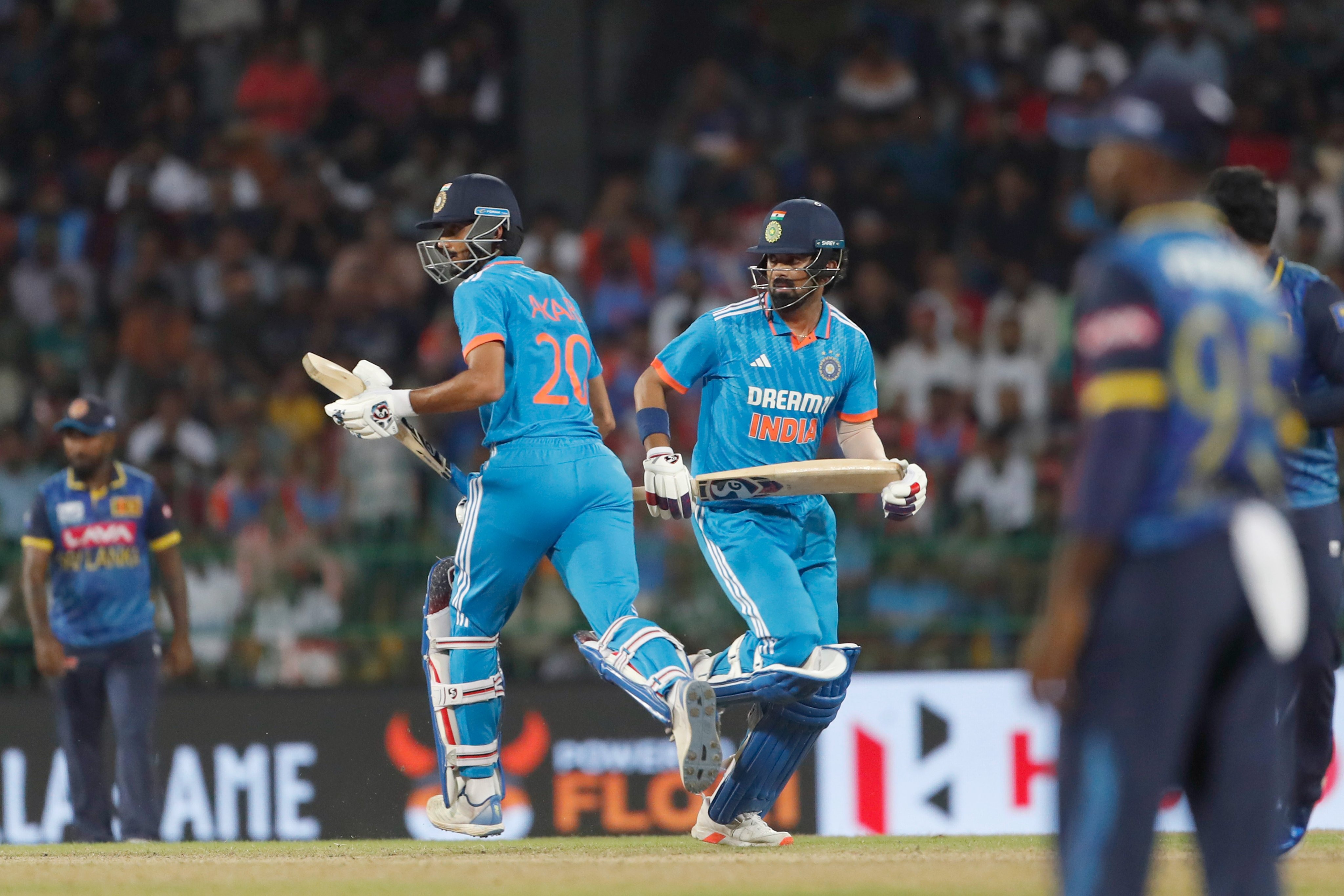 Indian vs Sri Lanka ODI series - SuryaKumar Yadav , Rohit Sharma ODIs Score - ભારતની T20 ટીમ - ભારતની ODI ટીમ -  શ્રીલંકા વી. ટીમ ઈન્ડીયા , ભારત-શ્રીલંકા પહેલી વન-ડે ટાઈ:અસલંકાએ બે બોલમાં બે વિકેટ લઈને બાજી પલટી, ઈન્ડિયા 230 રનમાં ઓલઆઉટ; હસરંગાની 3 વિકેટ